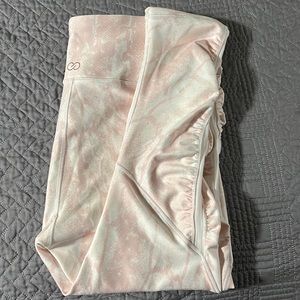 Calia pink and white capri leggings. Size Large.
